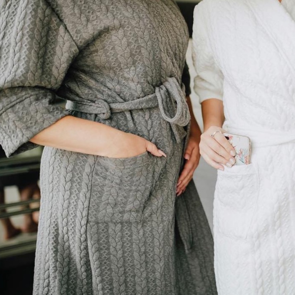 Bollie Brand Women's Comfy Gray Robe - Picture 3 of 11